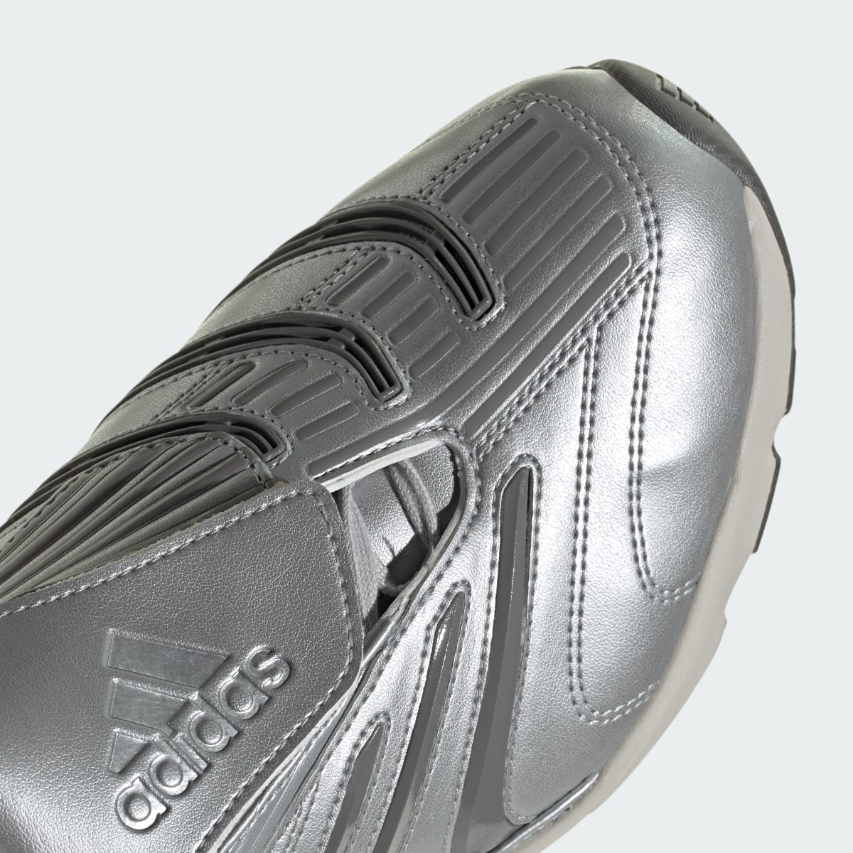 Adidas Predator Megaride Grey Silver Metallic