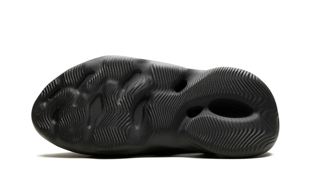 Adidas Yeezy Foam RNR Carbon, Carbon/Carbon/Carbon (IG5349)