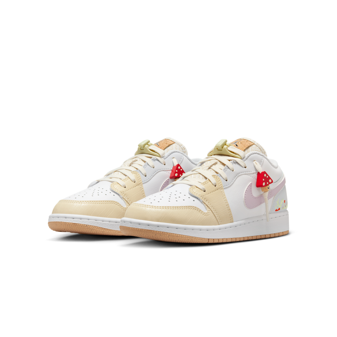 Air Jordan 1 Low Mushroom
