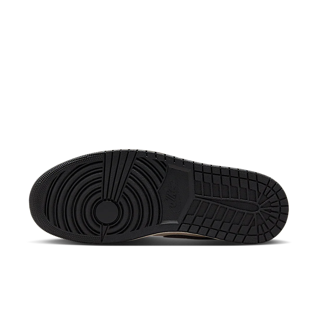 Air Jordan 1 Low Premium Pale Ivory Off Noir Baroque Brown, Pale Ivory/Off Noir/Baroque Brown (IB8058-110)