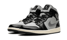 Air Jordan 1 Mid SE Black Metallic Silver, Black/Metallic Silver/Light Smoke Grey/Sail (FB9892-002)