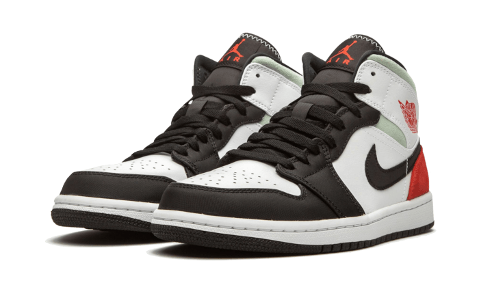 Air Jordan 1 Mid SE Red Black Toe