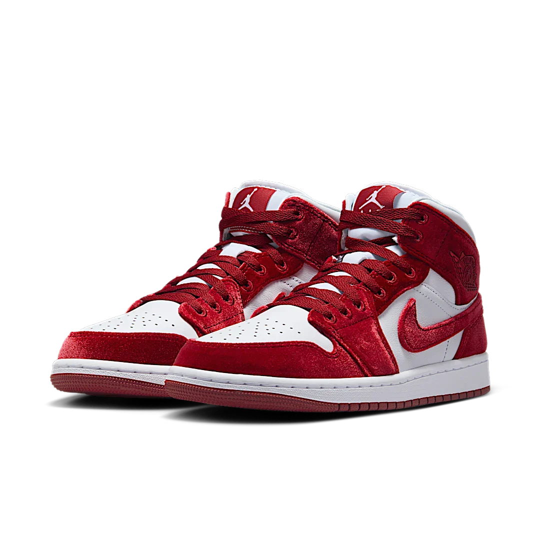 Air Jordan 1 Mid SE Red Velvet, White/Black/White/Team Red (FZ3334-100)