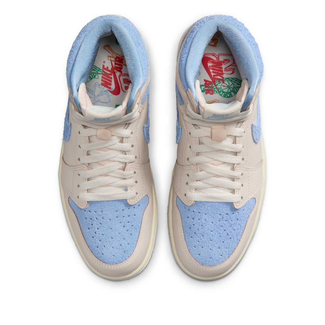 Air Jordan 1 Retro High OG Pale Ivory Psychic Blue