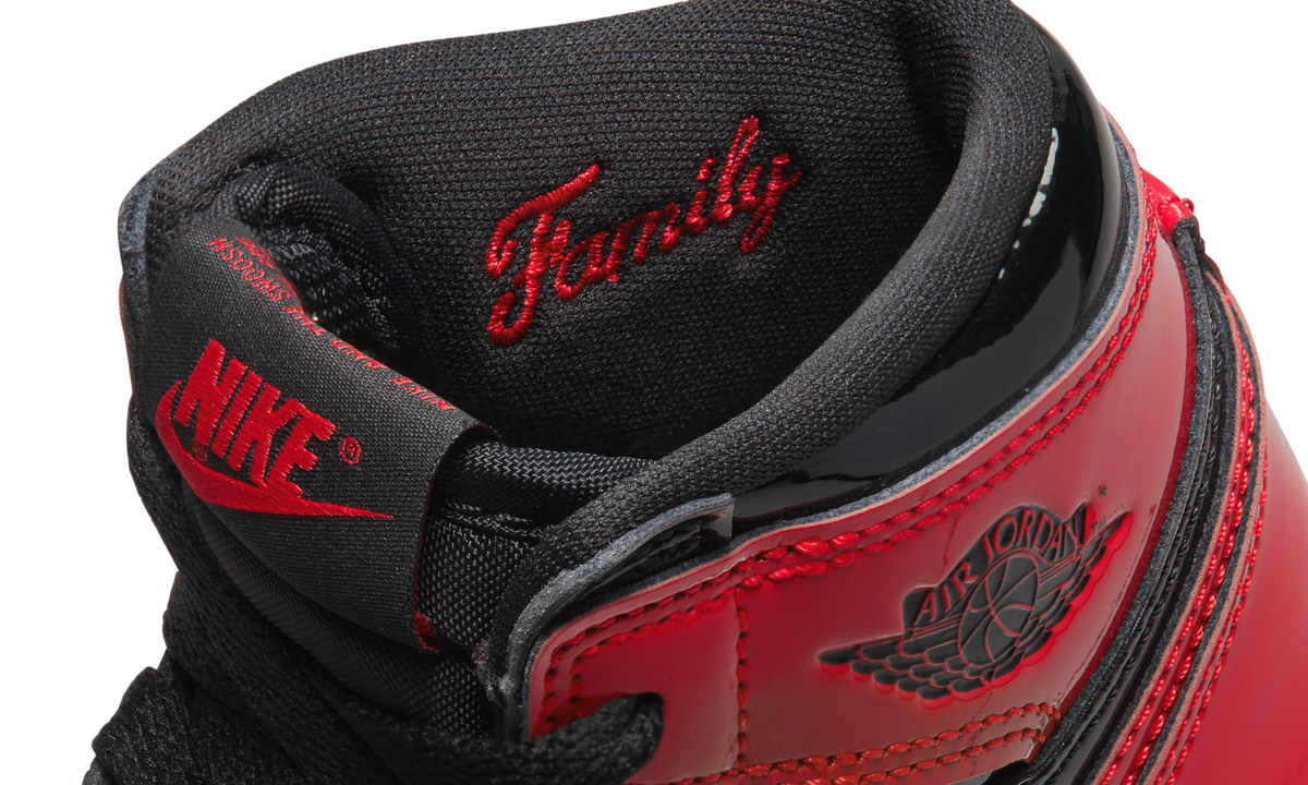 Air Jordan 1 Retro High OG Patent Bred (PS)
