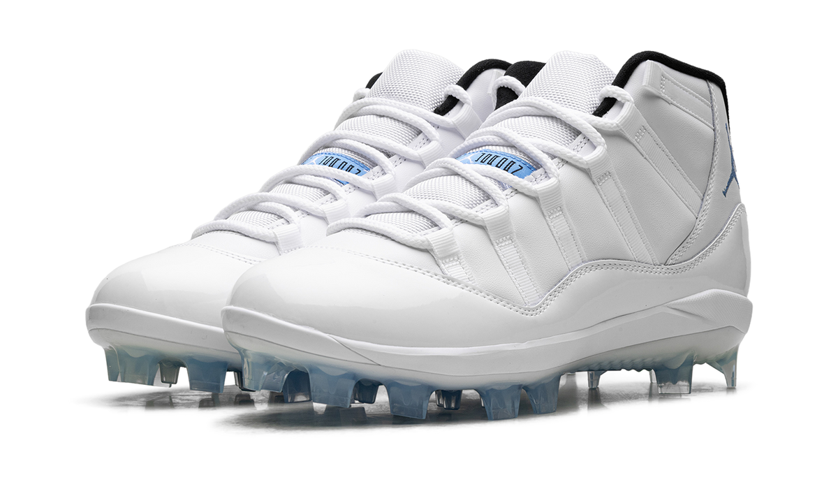 Air Jordan 11 Mid MCS Cleat Legend Blue
