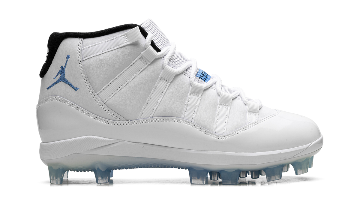 Air Jordan 11 Mid MCS Cleat Legend Blue