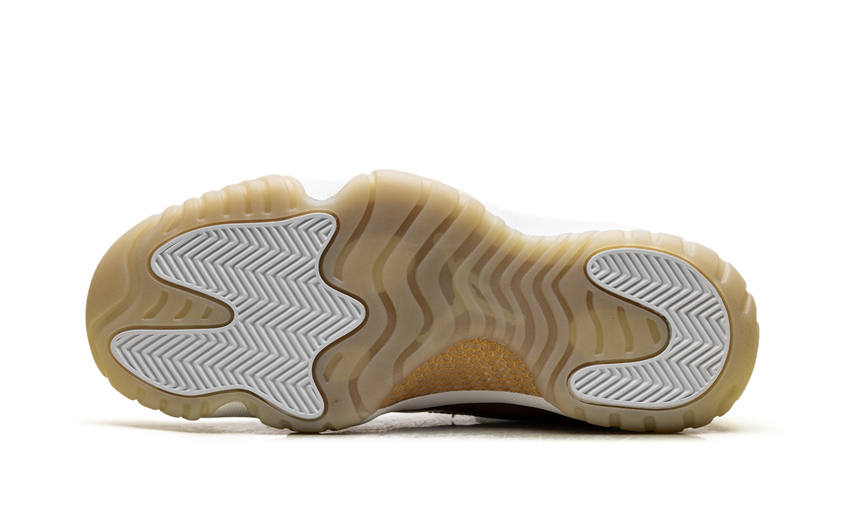 Air Jordan 11 Retro Low Mother's Day