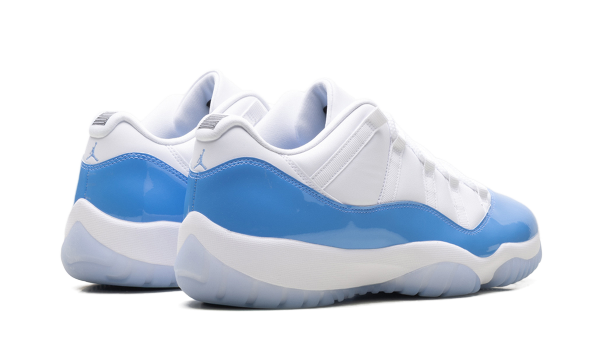 Air Jordan 11 Retro Low University Blue (2026)