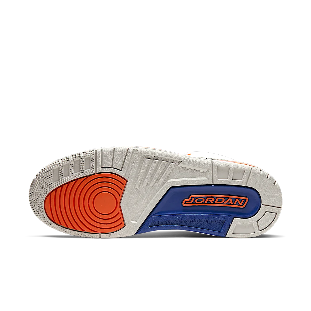 Air Jordan 3 Retro Knicks, White/Old Royal-University Orange-Tech Grey (136064-148)