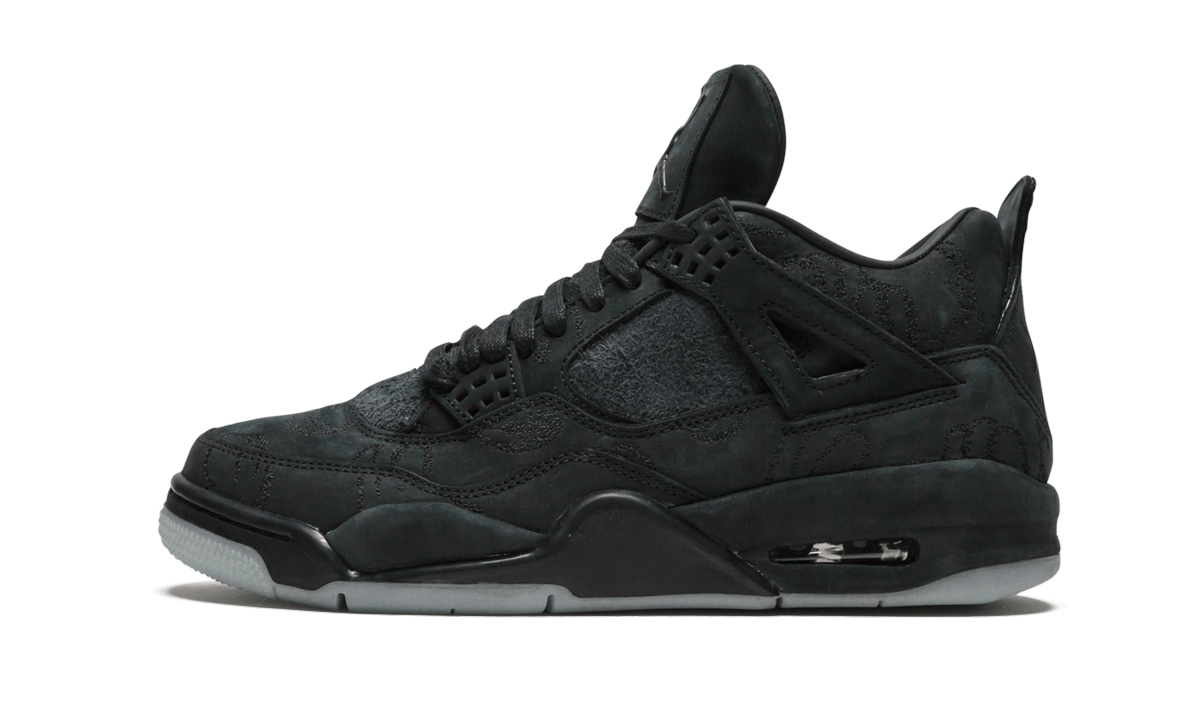 Air Jordan 4 Retro Kaws Black