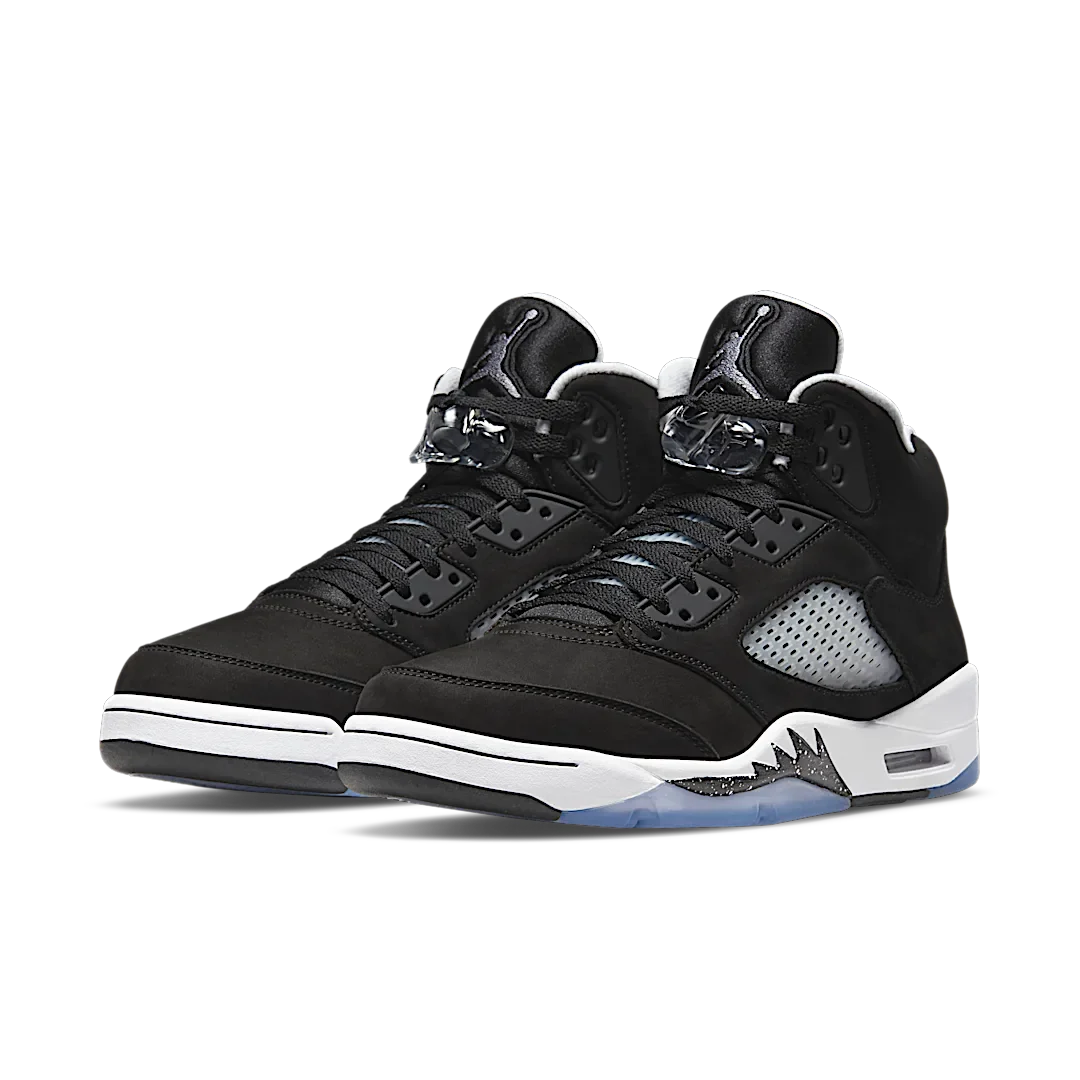 Air Jordan 5 Retro Moonlight (2021), Black/Cool Grey-White (CT4838-011 / 440888-011)