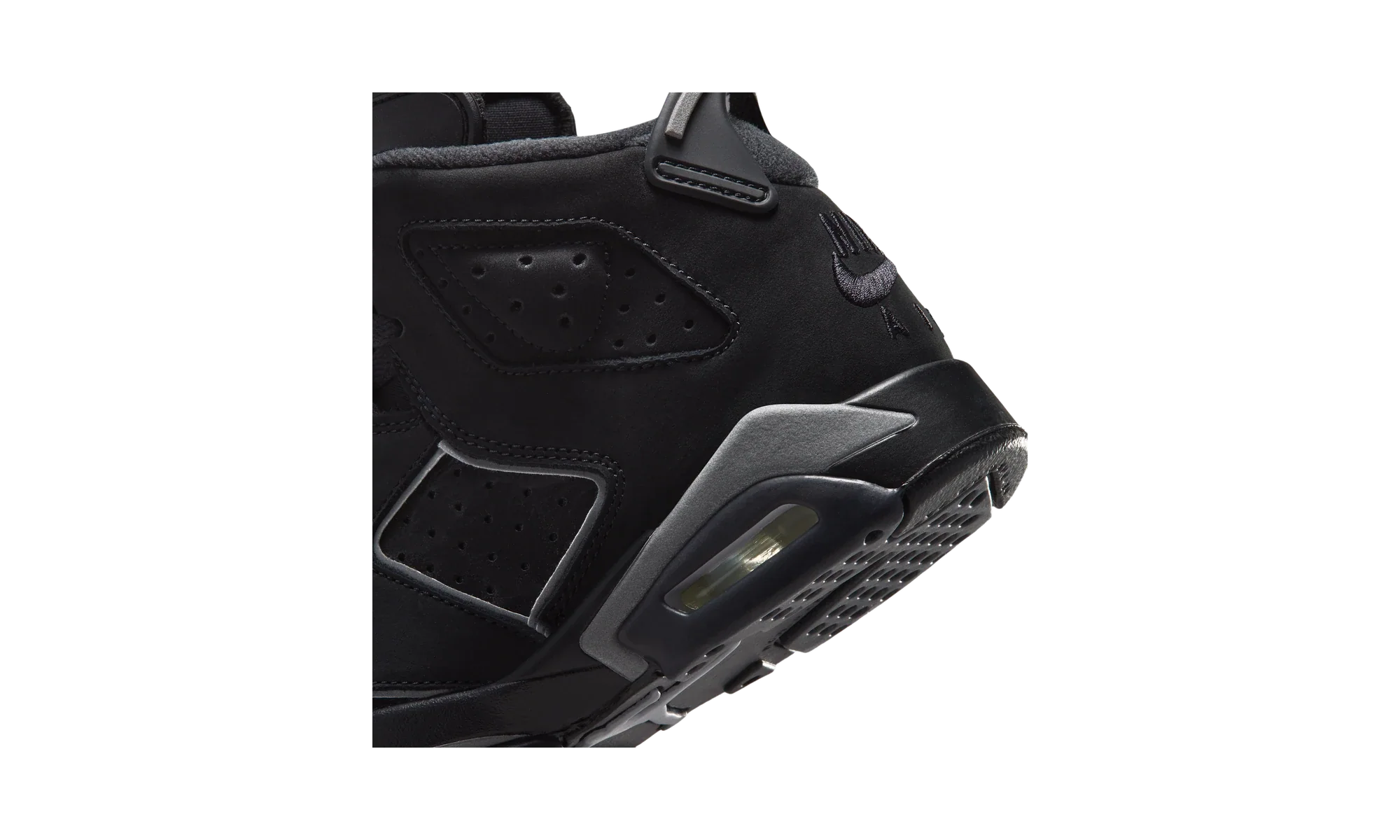 Air Jordan 6 Retro Cap and Gown