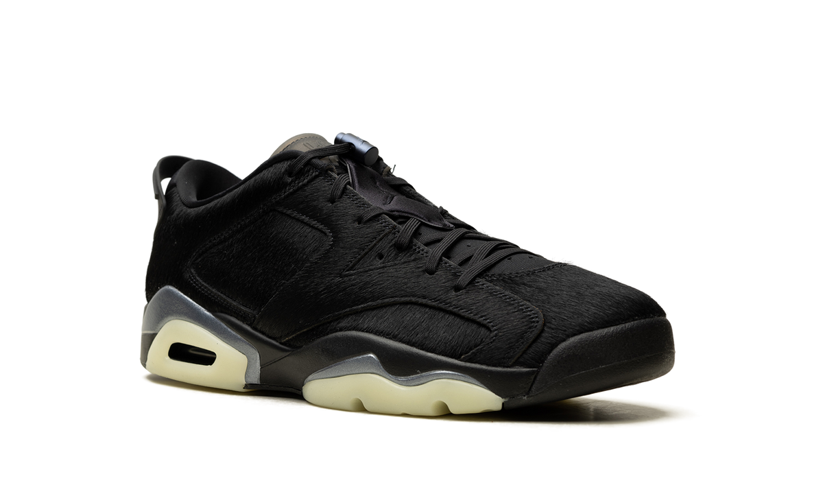 Air Jordan 6 Retro Low Blackout