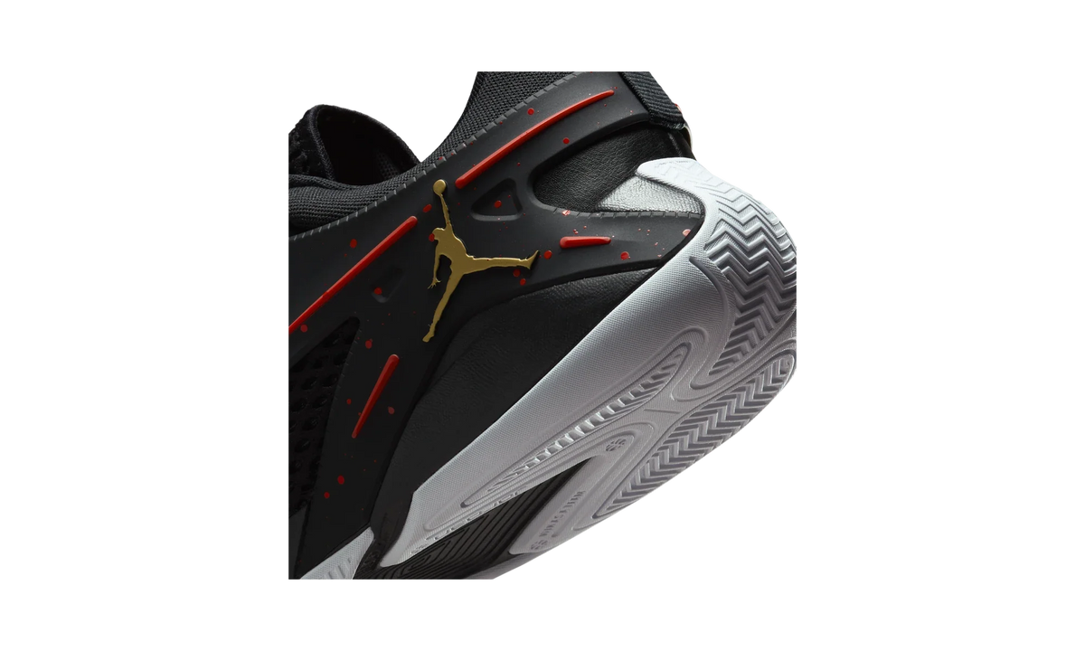 Air Jordan Heir Black Red Metallic Gold