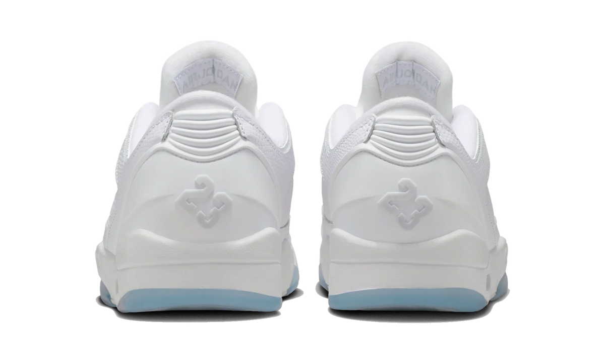 Air Jordan Sixty Plus Low White Pure Platinum