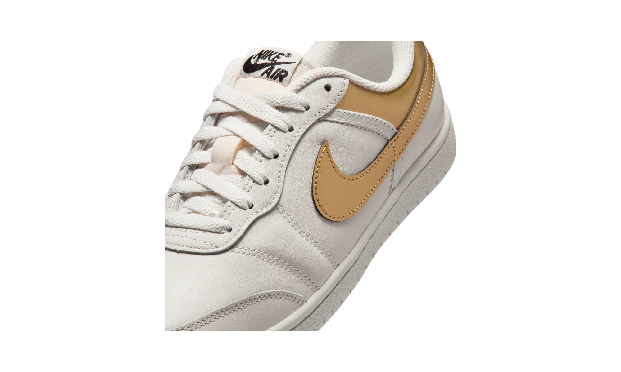 Air Jordan Skyline Low Swan Metallic Gold