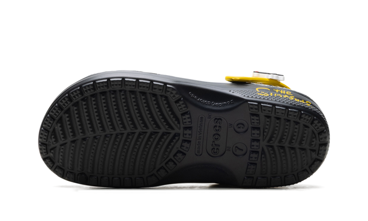 Crocs Classic Clog The Simpsons Intro Sequence