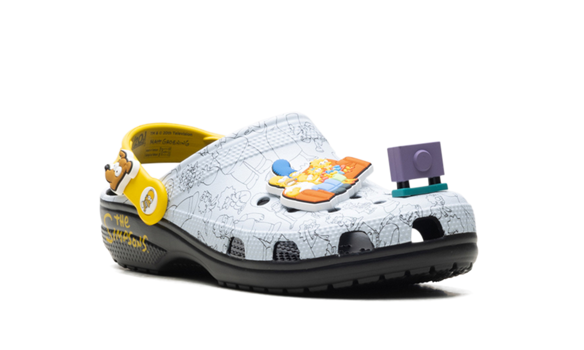Crocs Classic Clog The Simpsons Intro Sequence