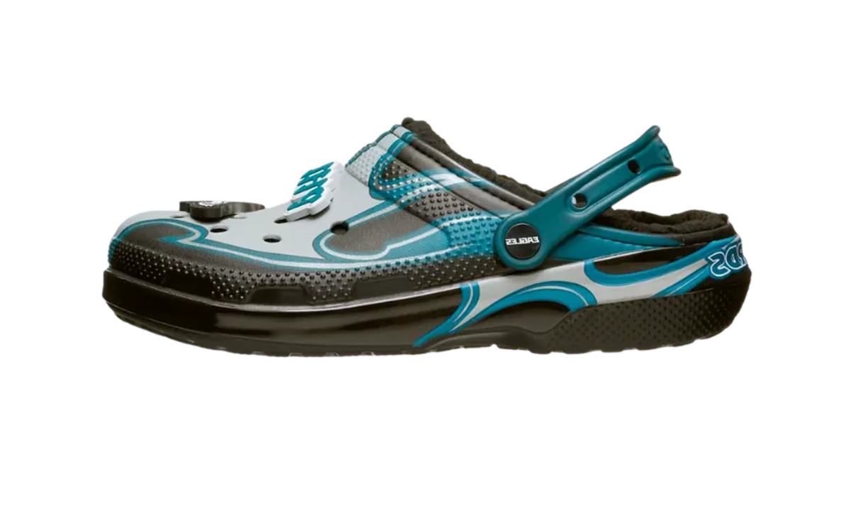 Crocs Classic Lined Clog NFL Philadelphia Eagles