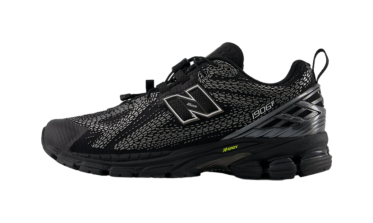 New Balance 1906F Black Alkaline Green