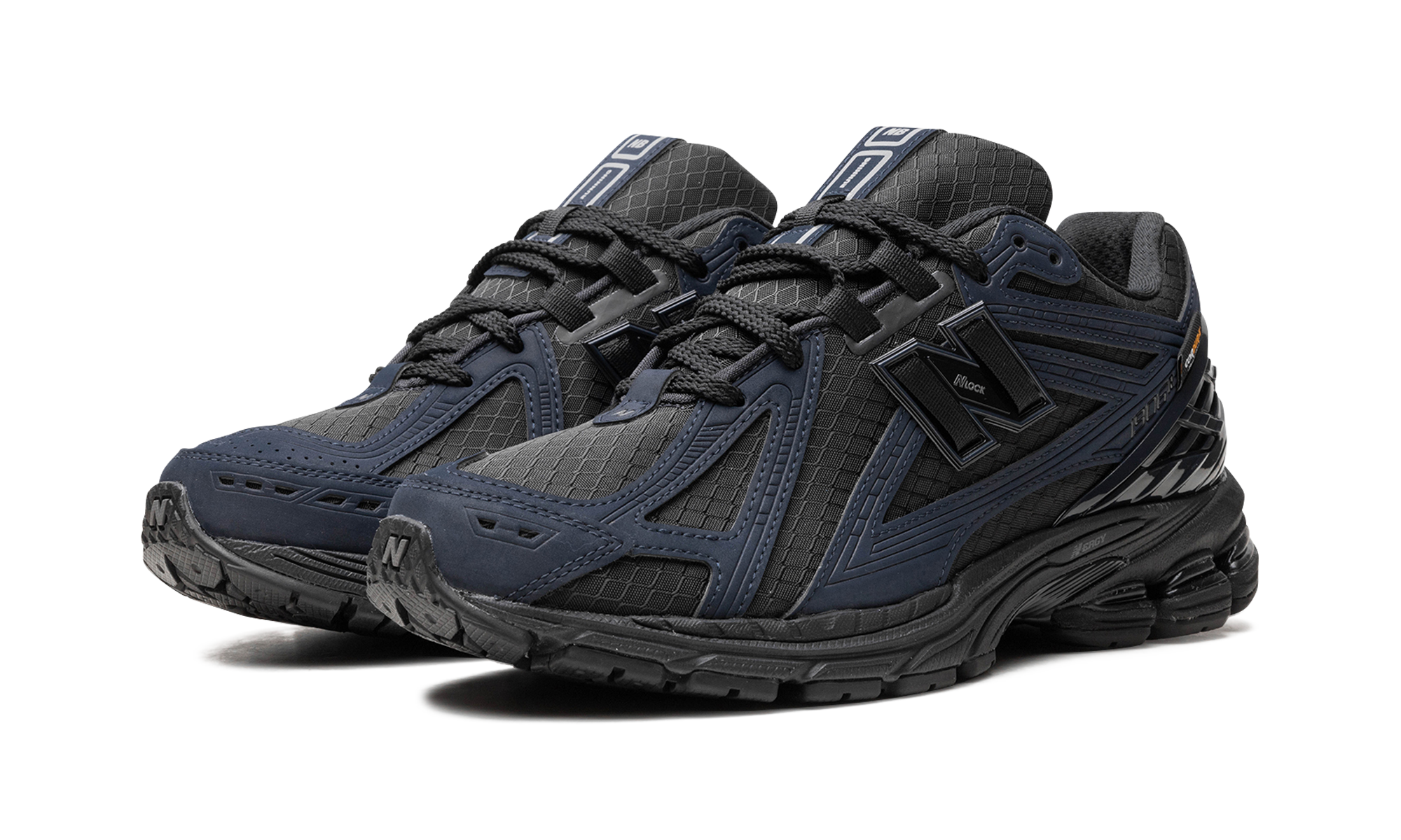 New Balance 1906R Cordura Outerspace