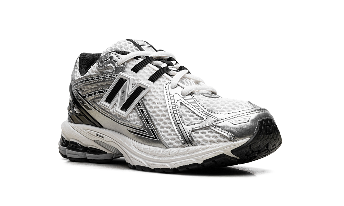 New Balance 1906R White Silver Metallic Black (PS)