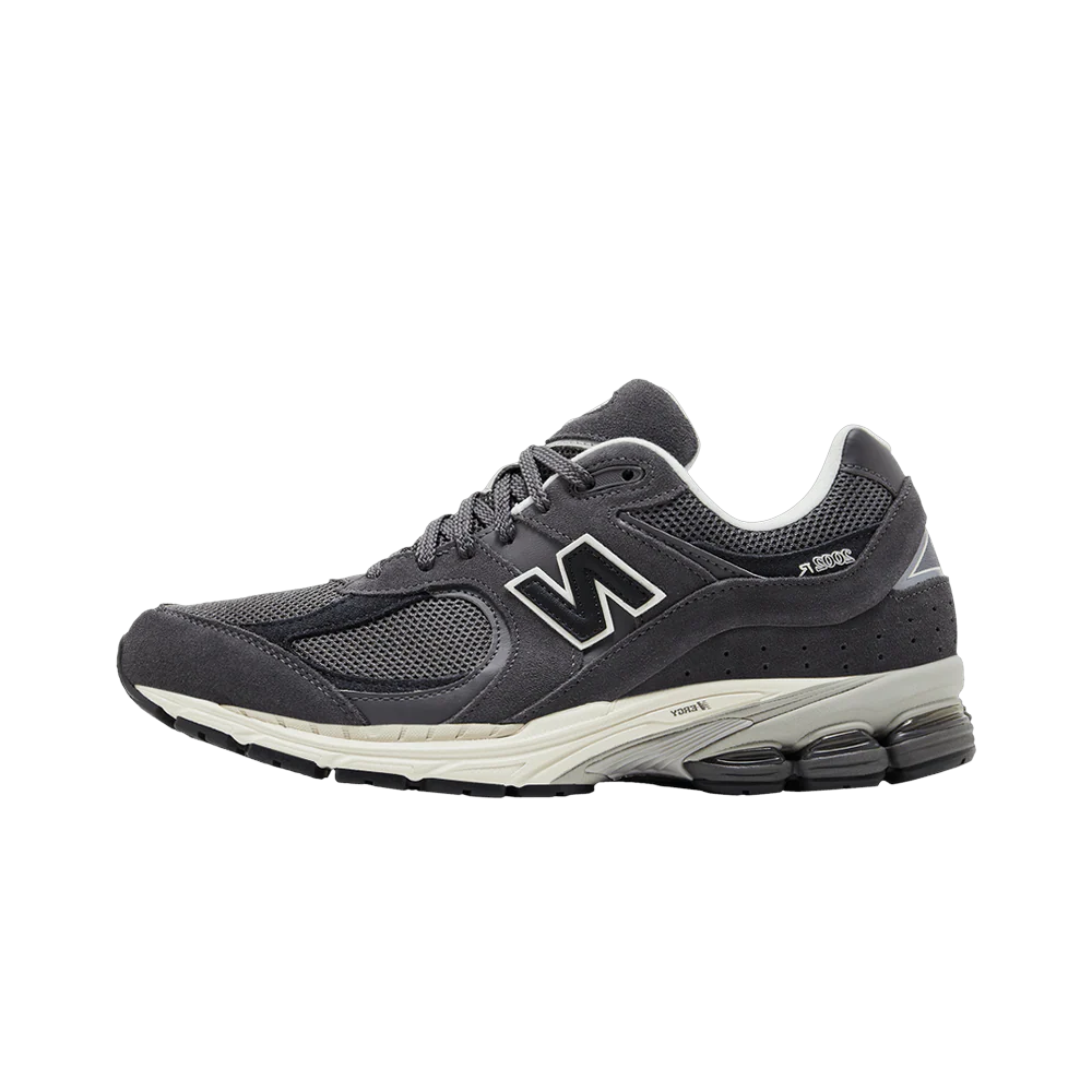 New Balance 2002R Monochrome Pack Grey, Magnet/Phantom/Sea Salt (M2002RFL)