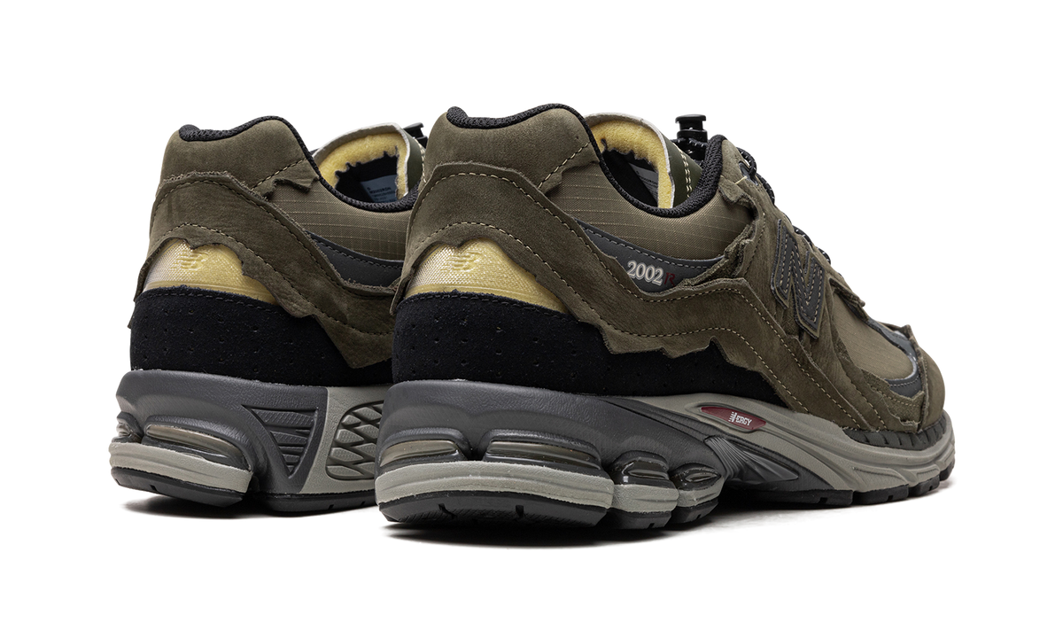 New Balance 2002R Protection Pack Dark Moss