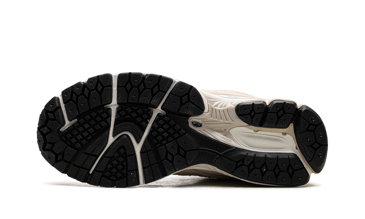 New Balance 2002R Sandstone Magnet