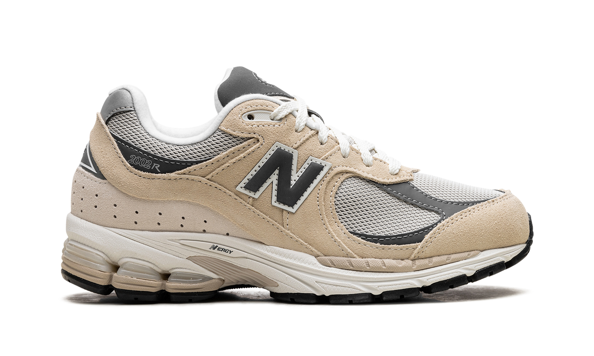 New Balance 2002R Sandstone Magnet