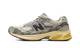 New Balance 2010 Joe Freshgoods Bag Lady