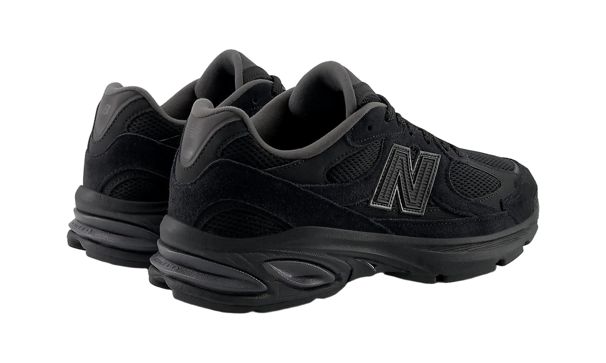 New Balance 2010 Triple Black