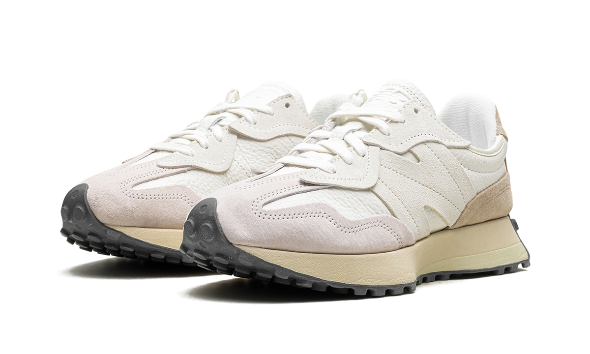 New Balance 327 Grey Day Moonrock (2024)