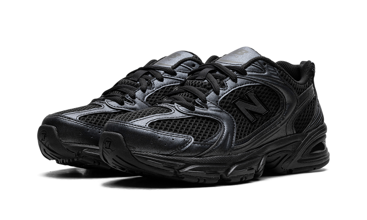 New Balance 530 Black Dark Grey