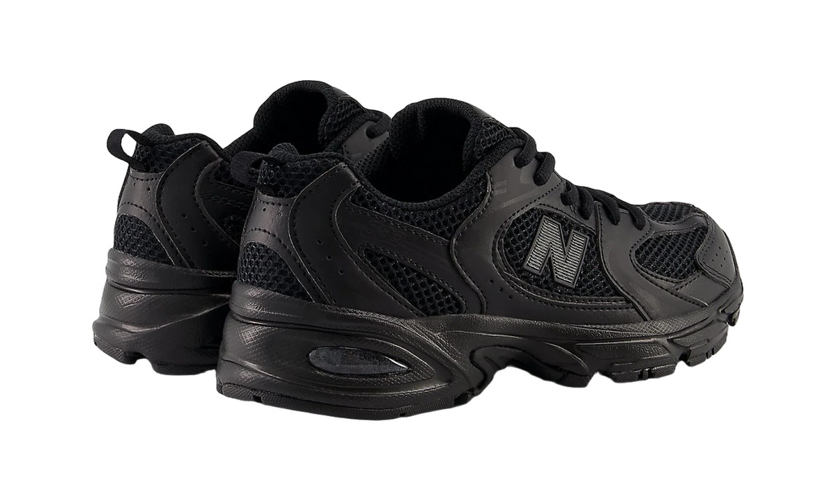 New Balance 530 Black Dark Grey