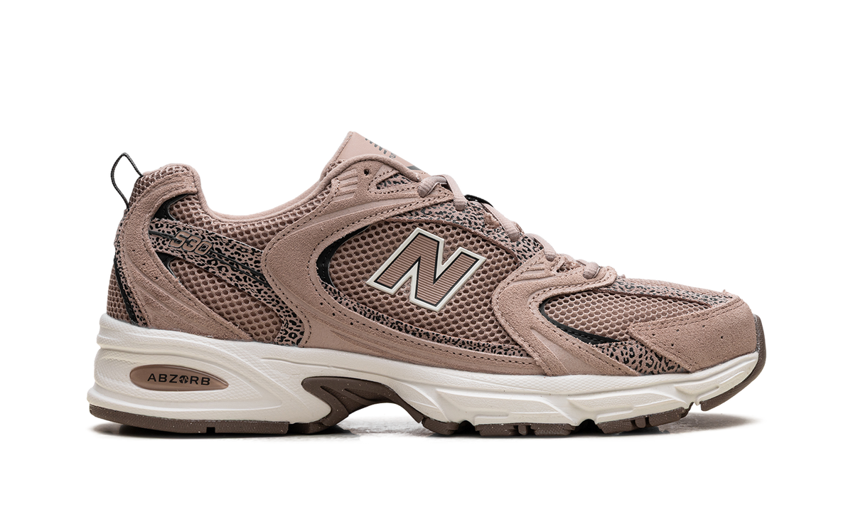 New Balance 530 Flat Taupe Black Cement