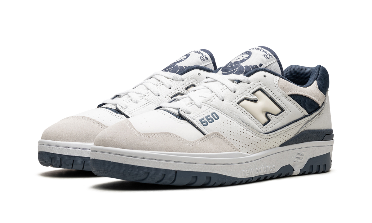 New Balance 550 White Dusty Blue