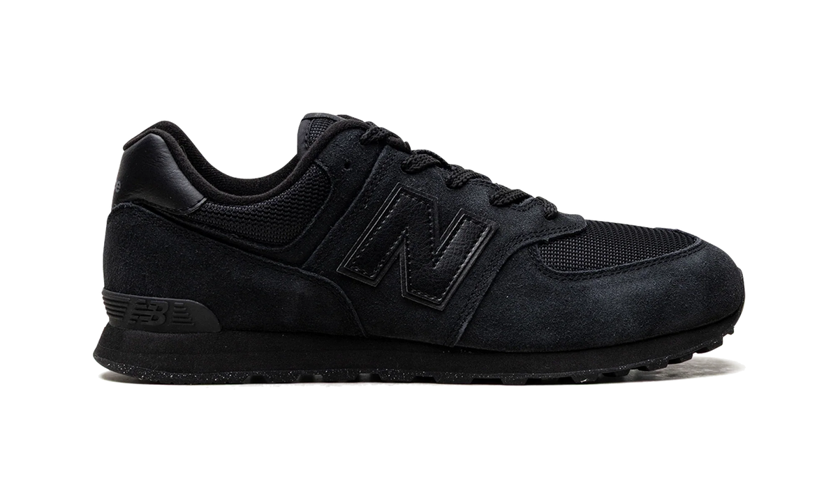 New Balance 574 Core Triple Black