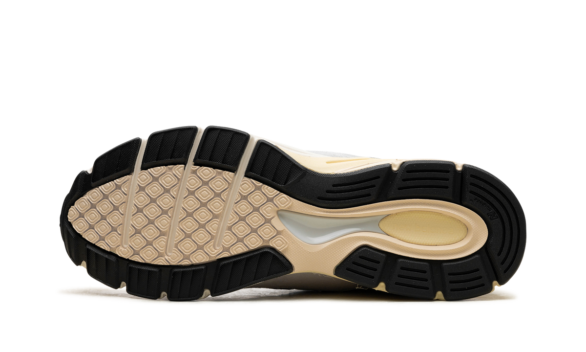 New Balance 990v4 MiUSA Teddy Santis Grey Black Cream