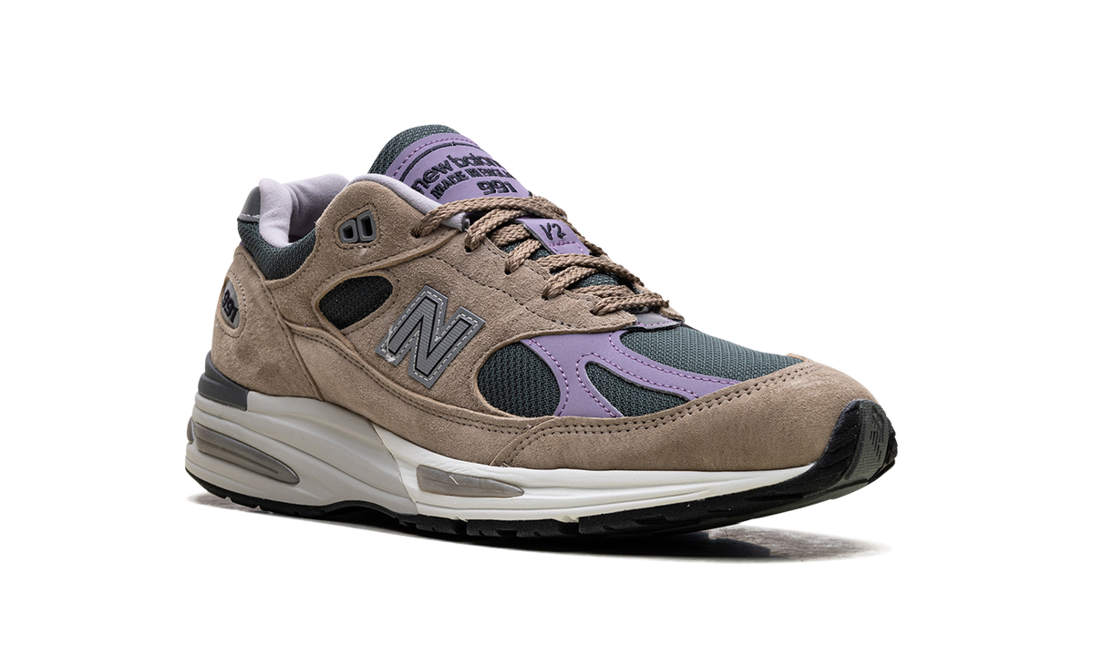 New Balance 991v2 MiUK Essentially Offbeat Pack Cement