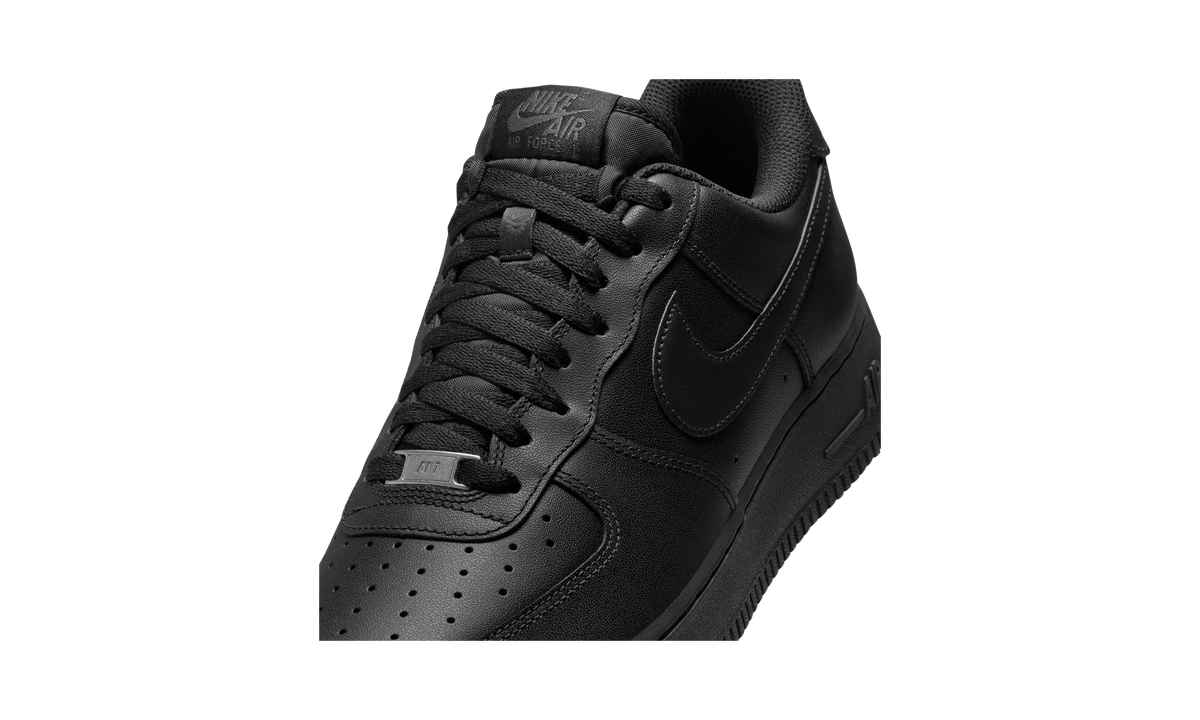 Nike Air Force 1 Low Flyease Triple Black