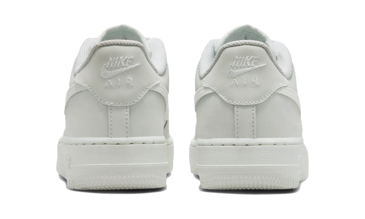 Nike Air Force 1 Low LV8 2 Off White Summit White