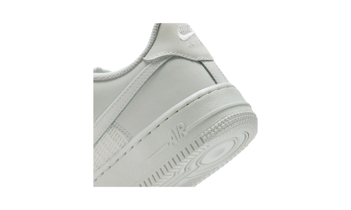 Nike Air Force 1 Low LV8 2 Off White Summit White