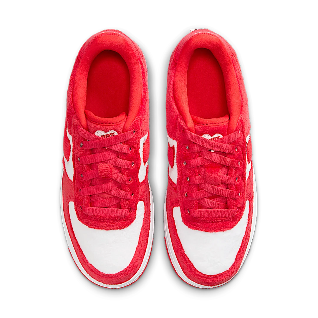 Nike Air Force 1 Low Valentine's Day Fleece (2024), Fire Red/Light Crimson-White-Pink Foam-Team Red (FZ3552-612)