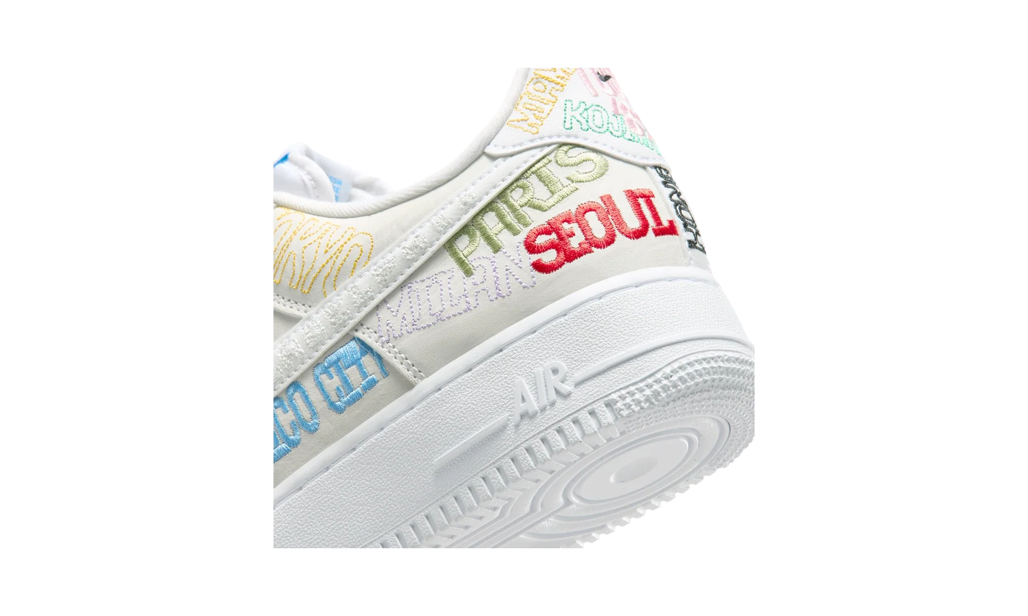 Nike Air Force 1 Low World Tour White