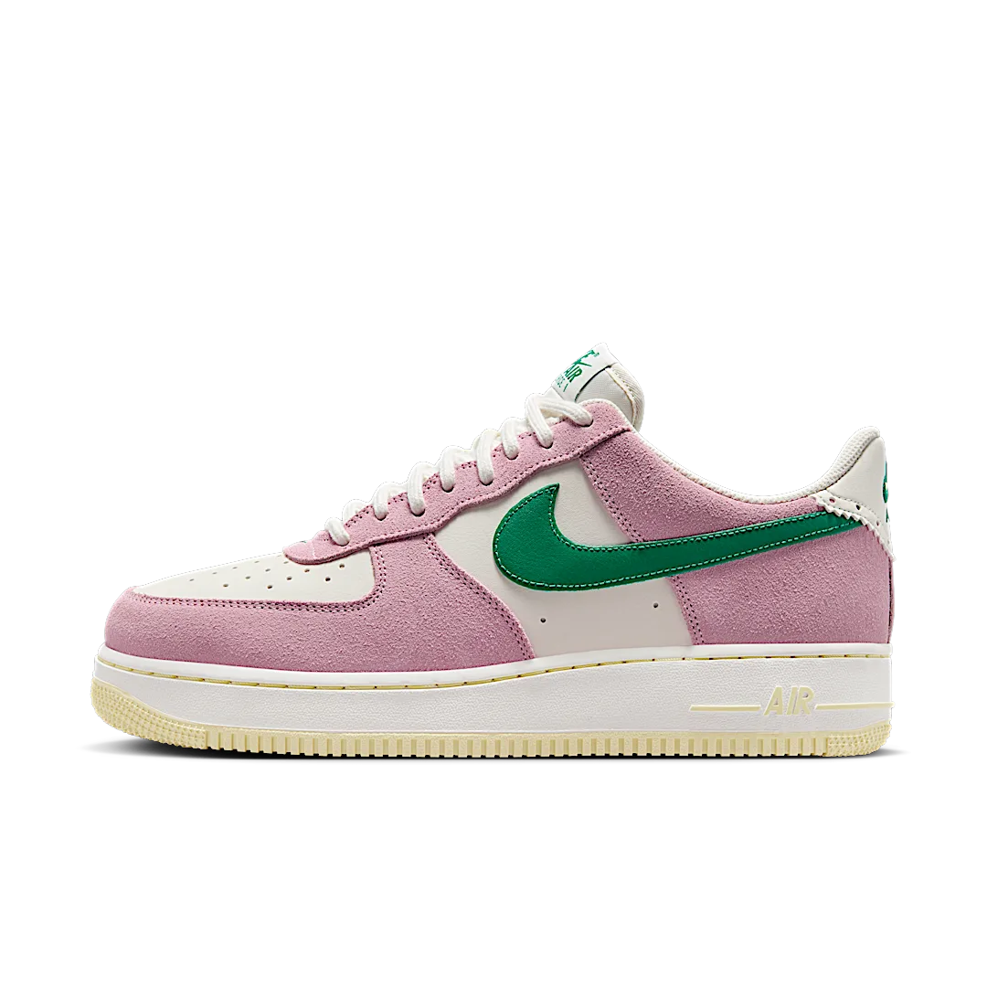 Nike Air Force 1 Low '07 LV8 Medium Soft Pink Malachite, Sail/Medium Soft Pink/Alabaster/Malachite (FV9346-100)