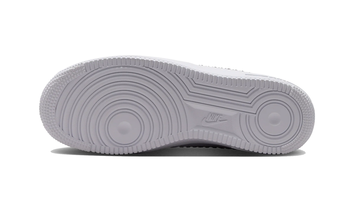 Nike Air Force 1 Low '07 LV8 Triple White Metallic Silver