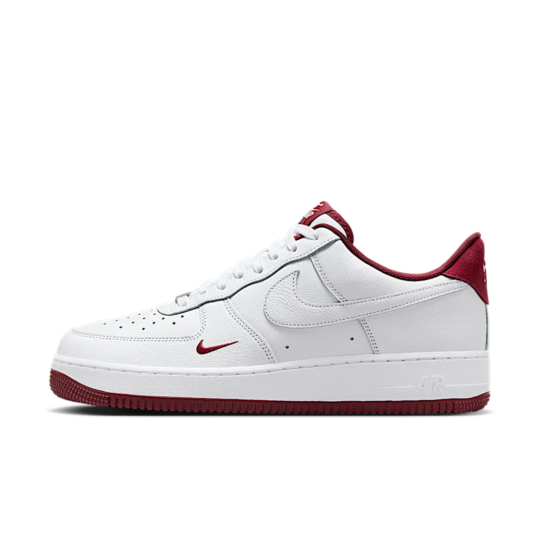 Nike Air Force 1 Low '07 LV8 White Team Red, White/White/Team Red (HM9483-100)