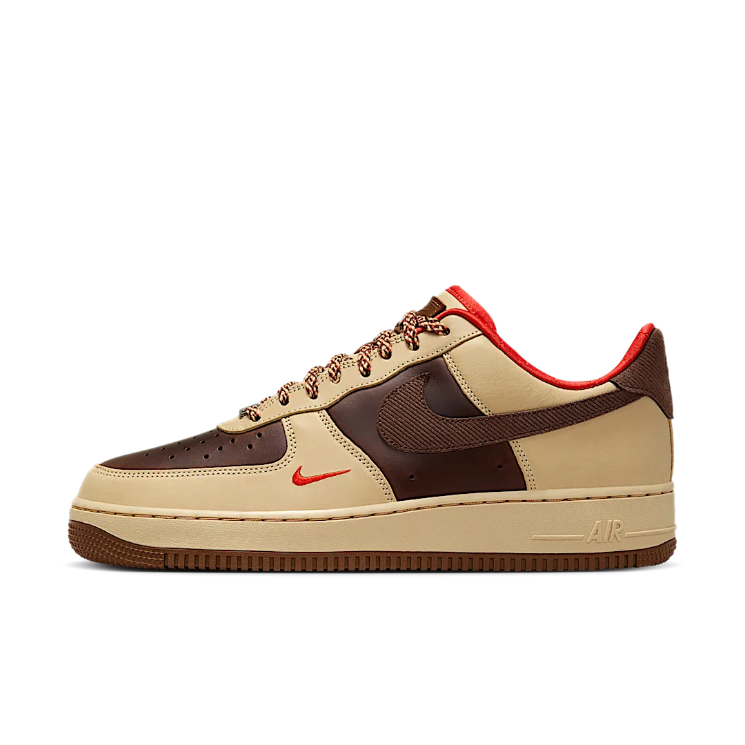 Nike Air Force 1 Low '07 Light British Tan, Light British Tan/Sesame/Picante Red/Cacao Wow (HQ3447-222)